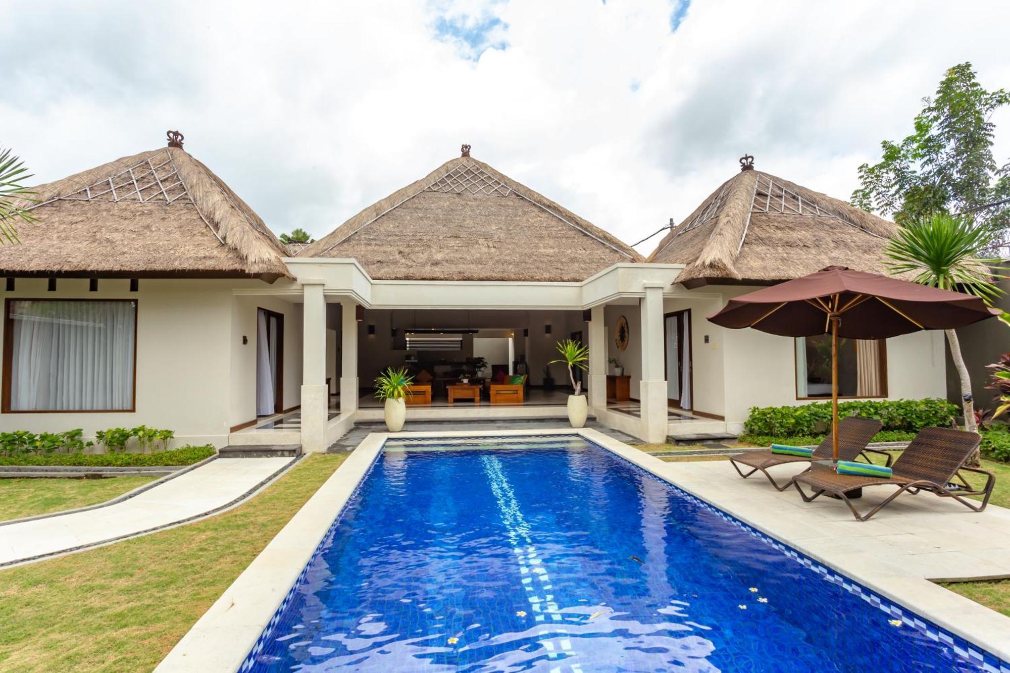 The Mutiara Jimbaran Boutique Villas Exterior foto